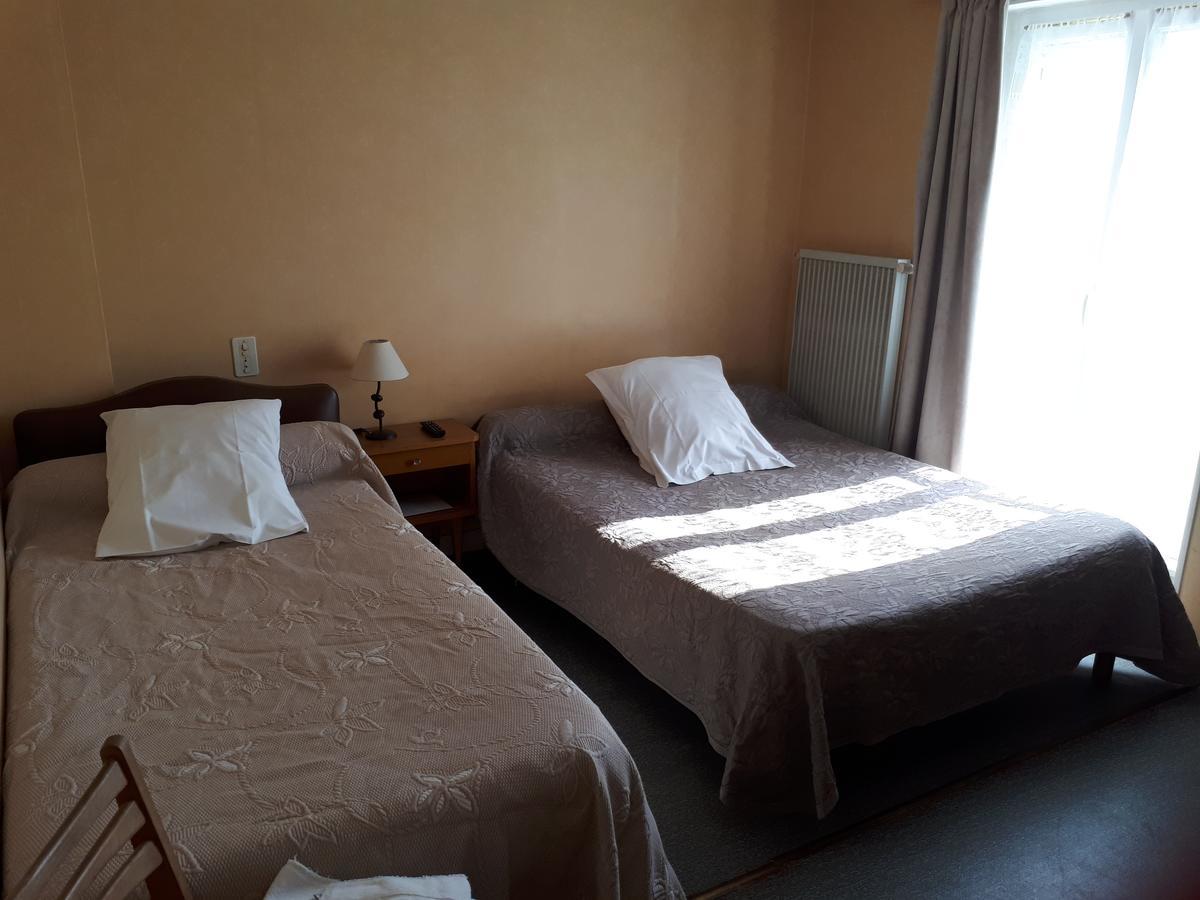Hotel Le Lithana Pontorson Esterno foto